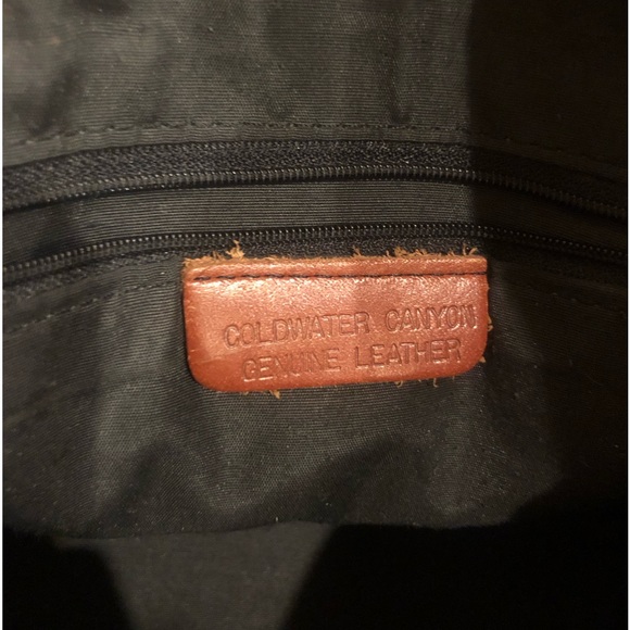 Coldwater Canyon leather bag. - Picture 4 of 7